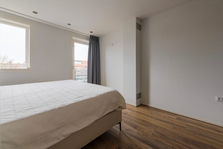 Foto 15 van Jan Pieter Heijelaan 1-A