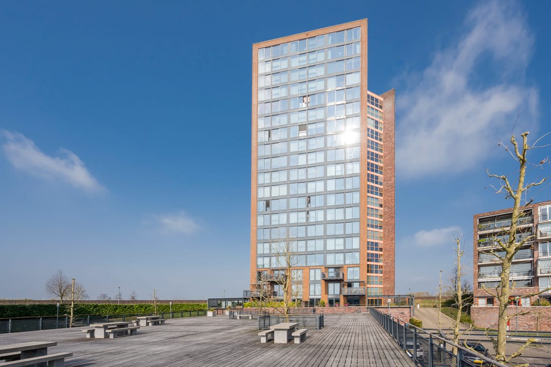 Foto 1 van Forel 208