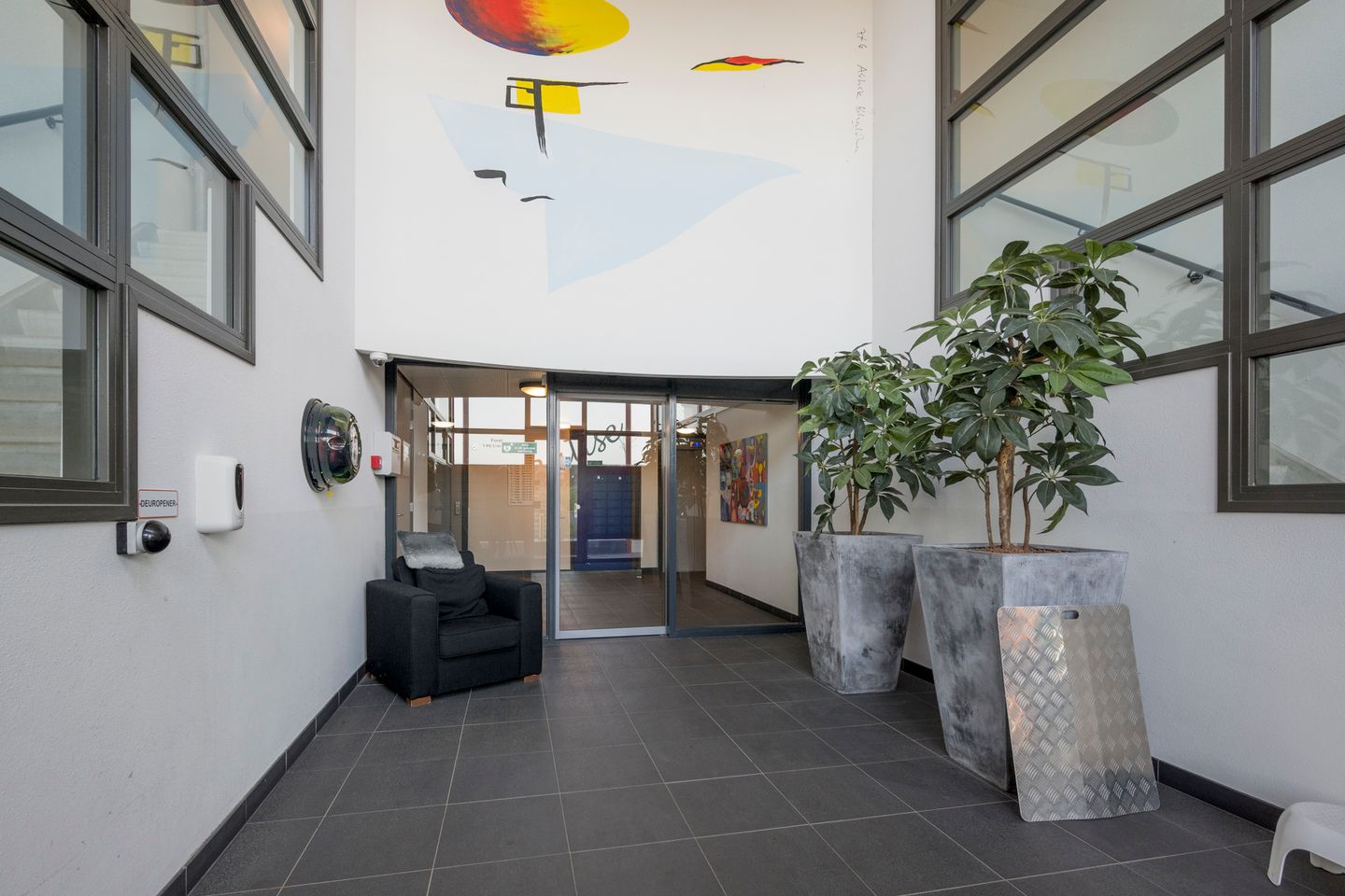 Foto 10 van Forel 208