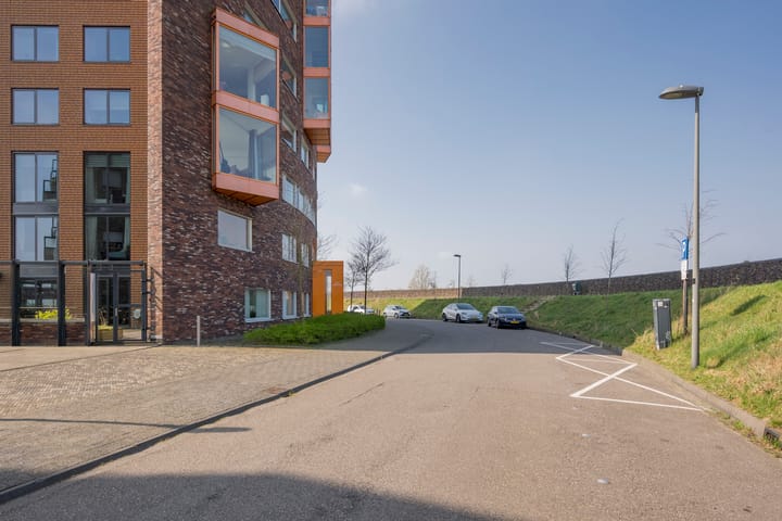 Foto 39 van Forel 208