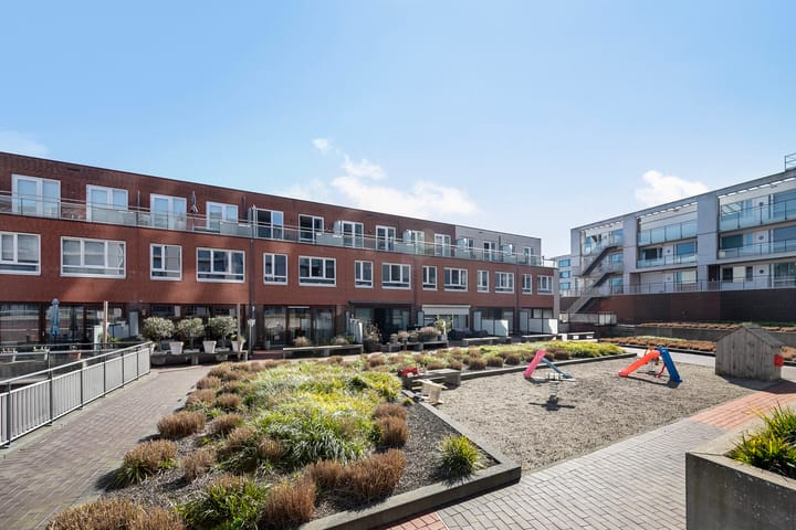 Foto 35 van Maltaplein 34