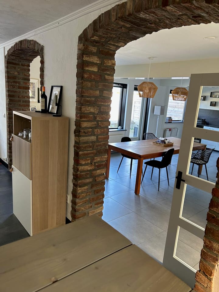 Photo 2 of Nuinhofstraat 17-A