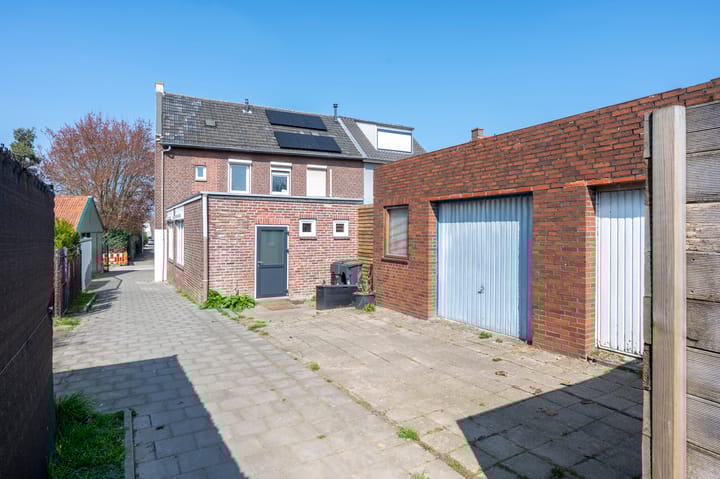 Photo 24 of Beukenboomsweg 4