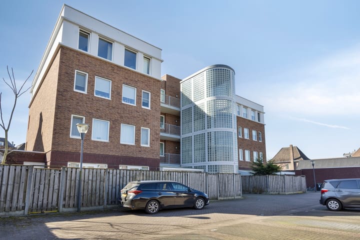 Photo 23 of Molenstraat 92-C