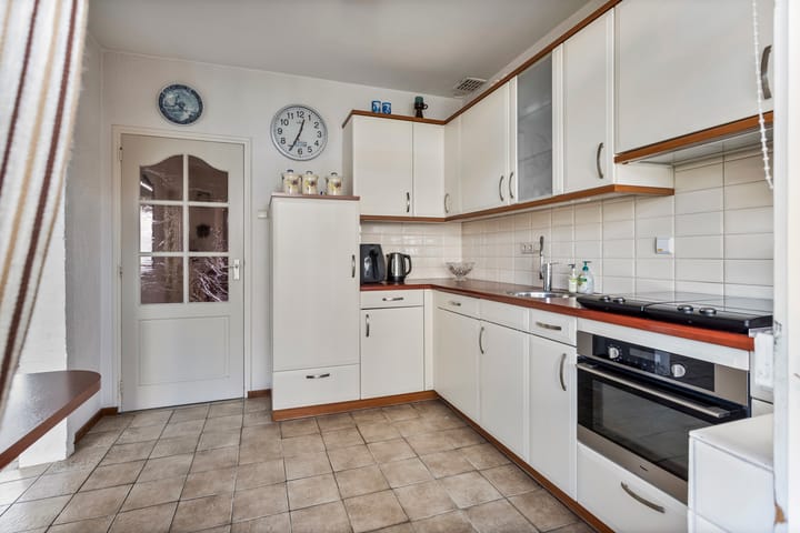 Foto 12 van Anton Derkinderenstraat 2