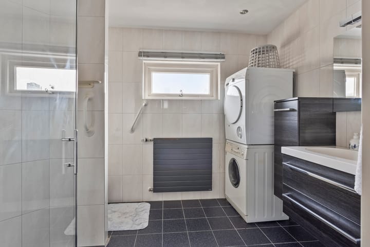 Foto 20 van Anton Derkinderenstraat 2