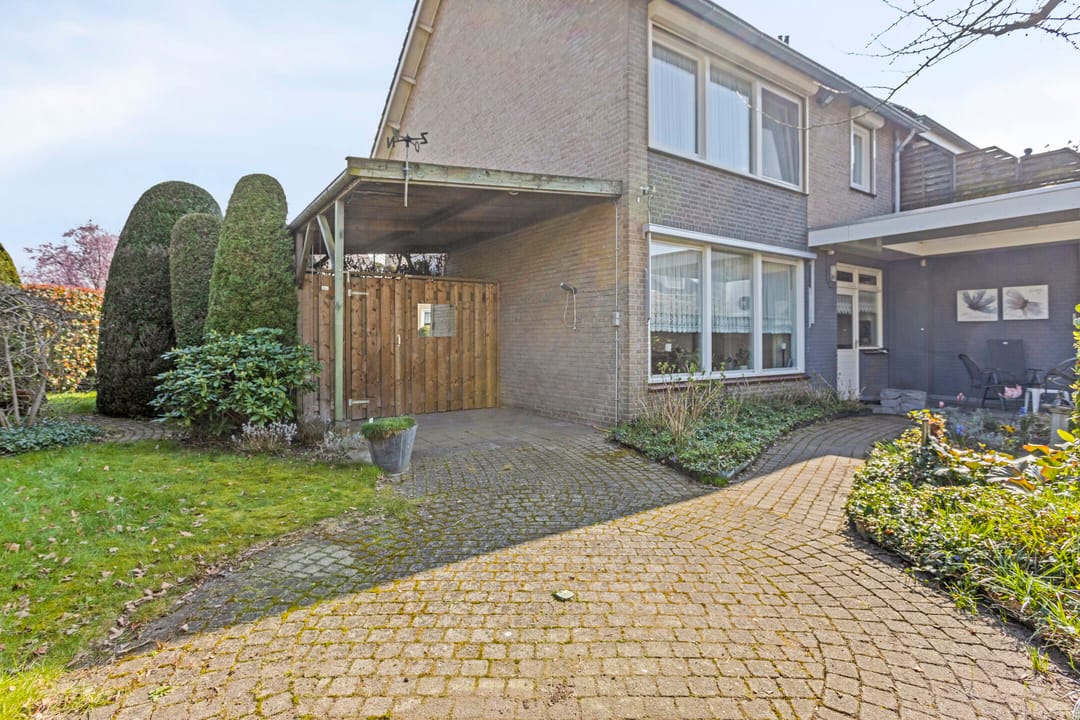 Photo 28 of Anton Derkinderenstraat 2