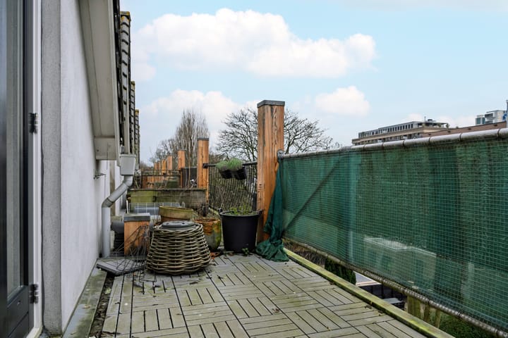 Photo 18 of Volmarijnstraat 109-B