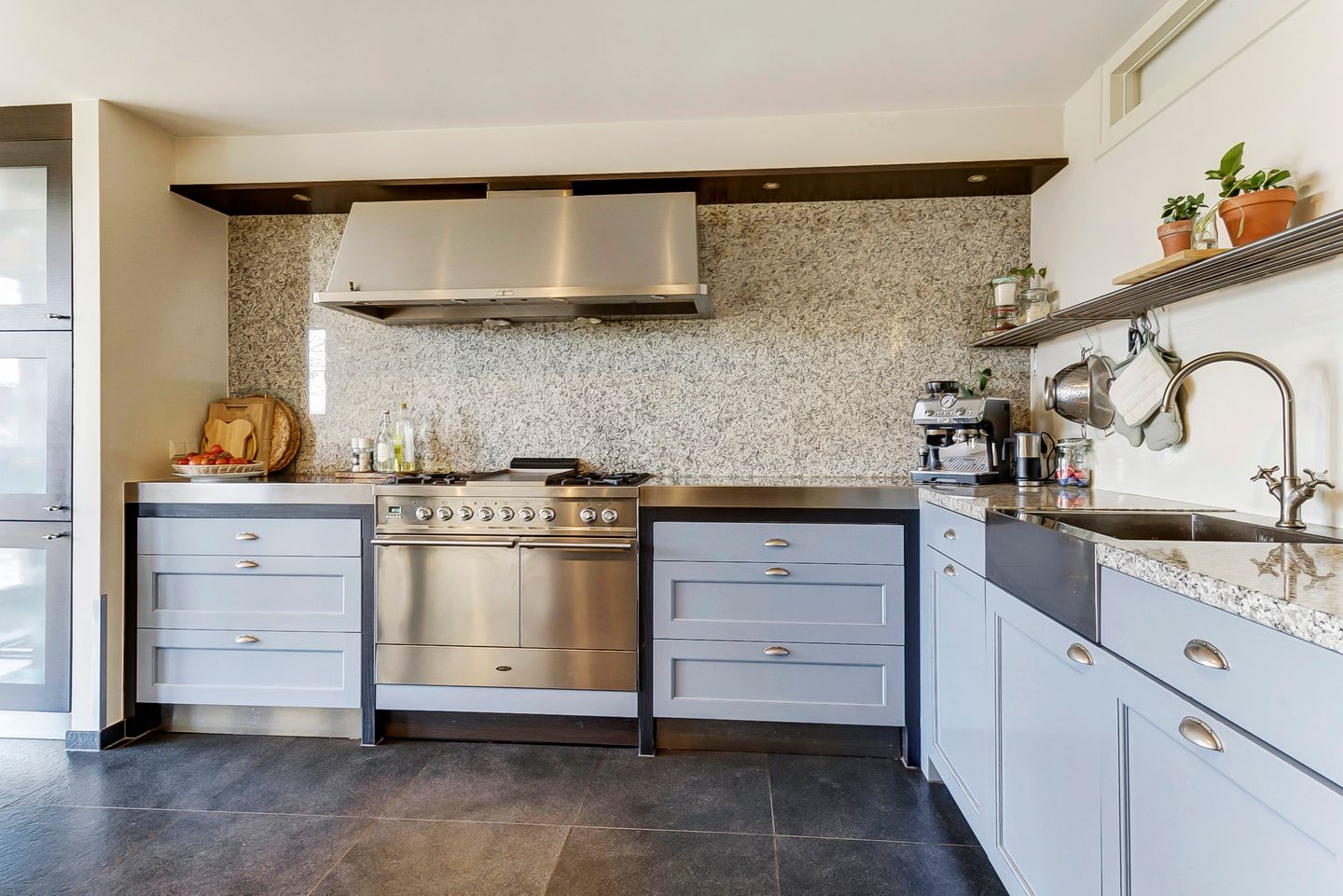 Foto 14 van Homoetsestraat 31-A