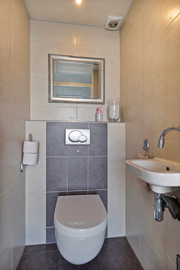 Foto 11 van Leliestraat 43