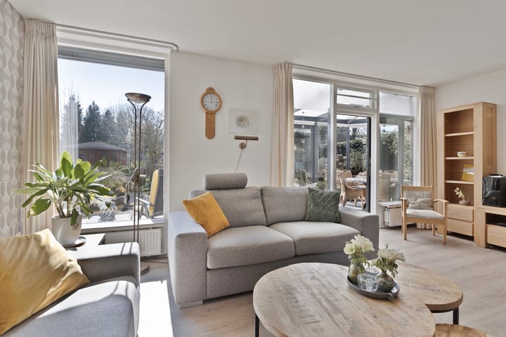 Foto 13 van Leliestraat 43