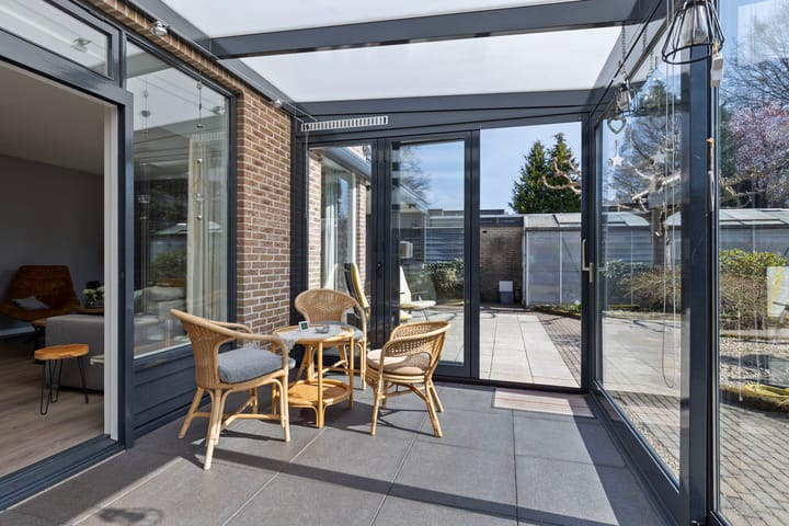 Foto 24 van Leliestraat 43