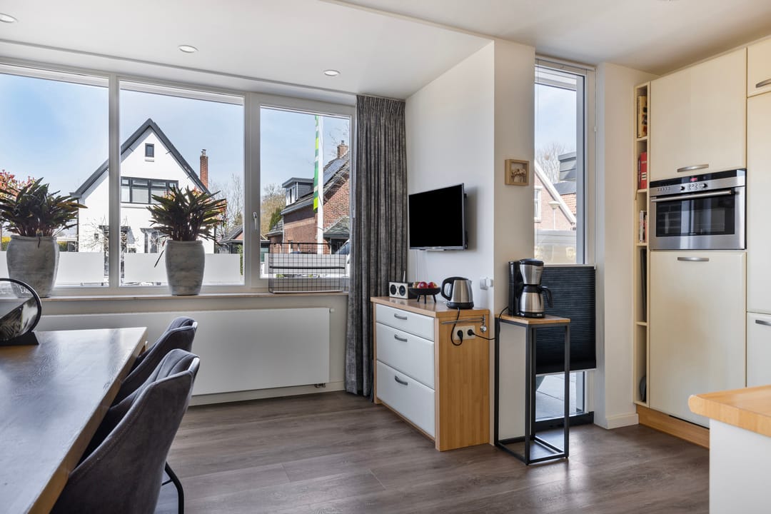 Foto 28 van Leliestraat 43