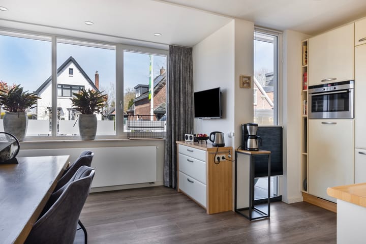 Foto 28 van Leliestraat 43