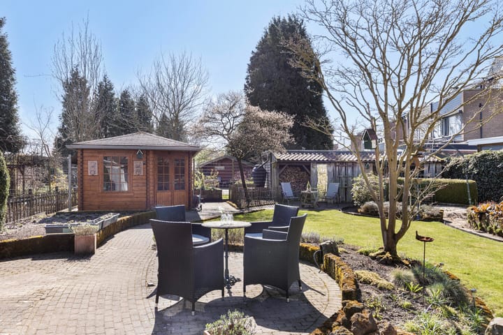 Foto 45 van Leliestraat 43