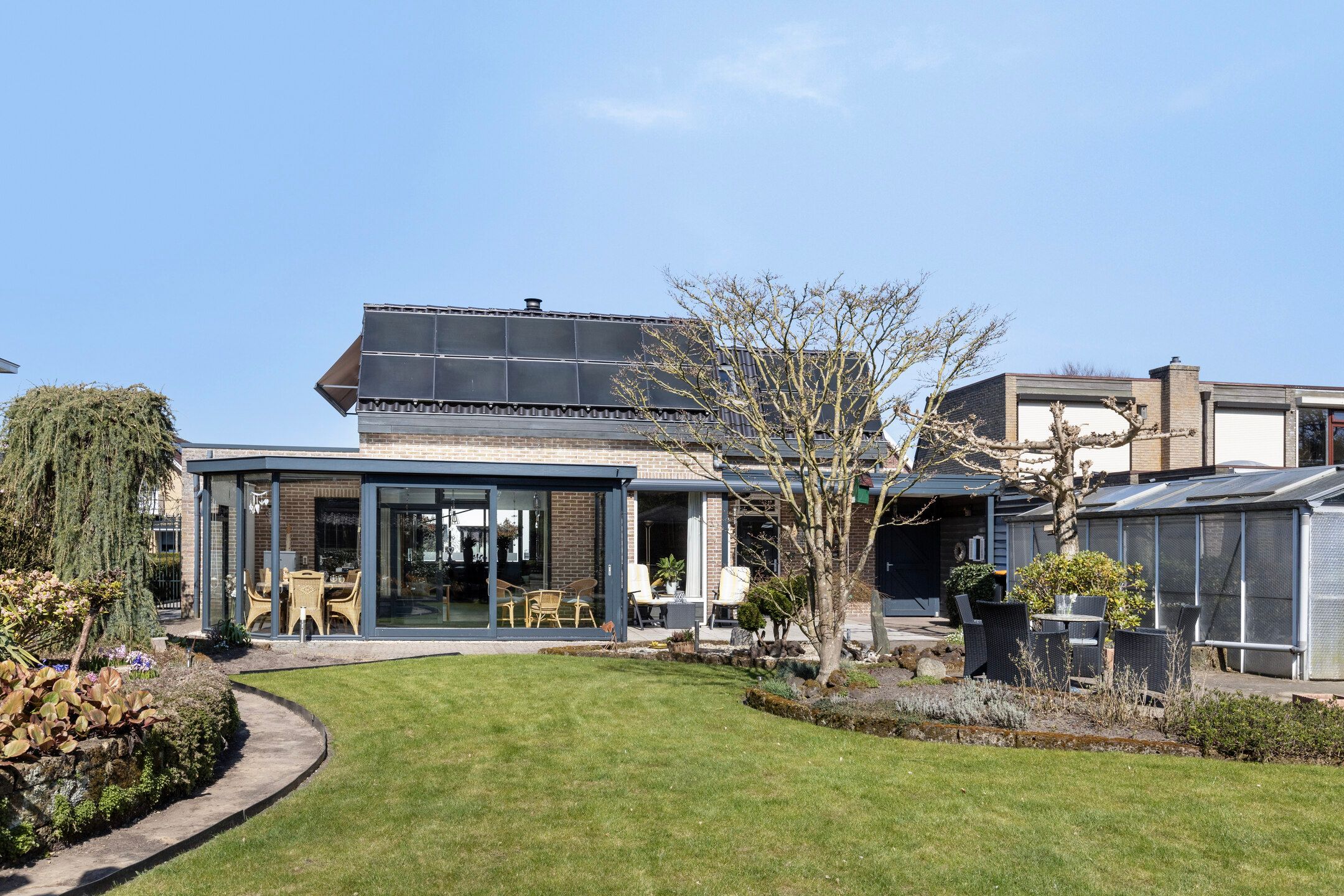 Foto 48 van Leliestraat 43