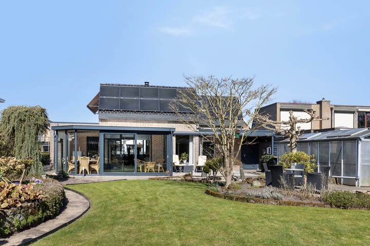 Foto 48 van Leliestraat 43