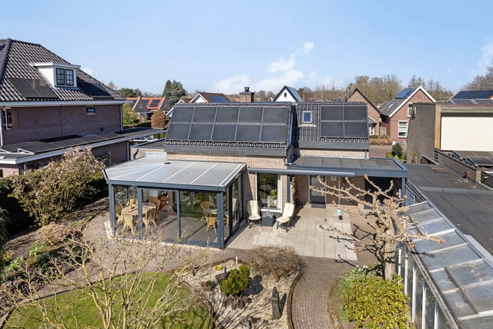 Foto 50 van Leliestraat 43