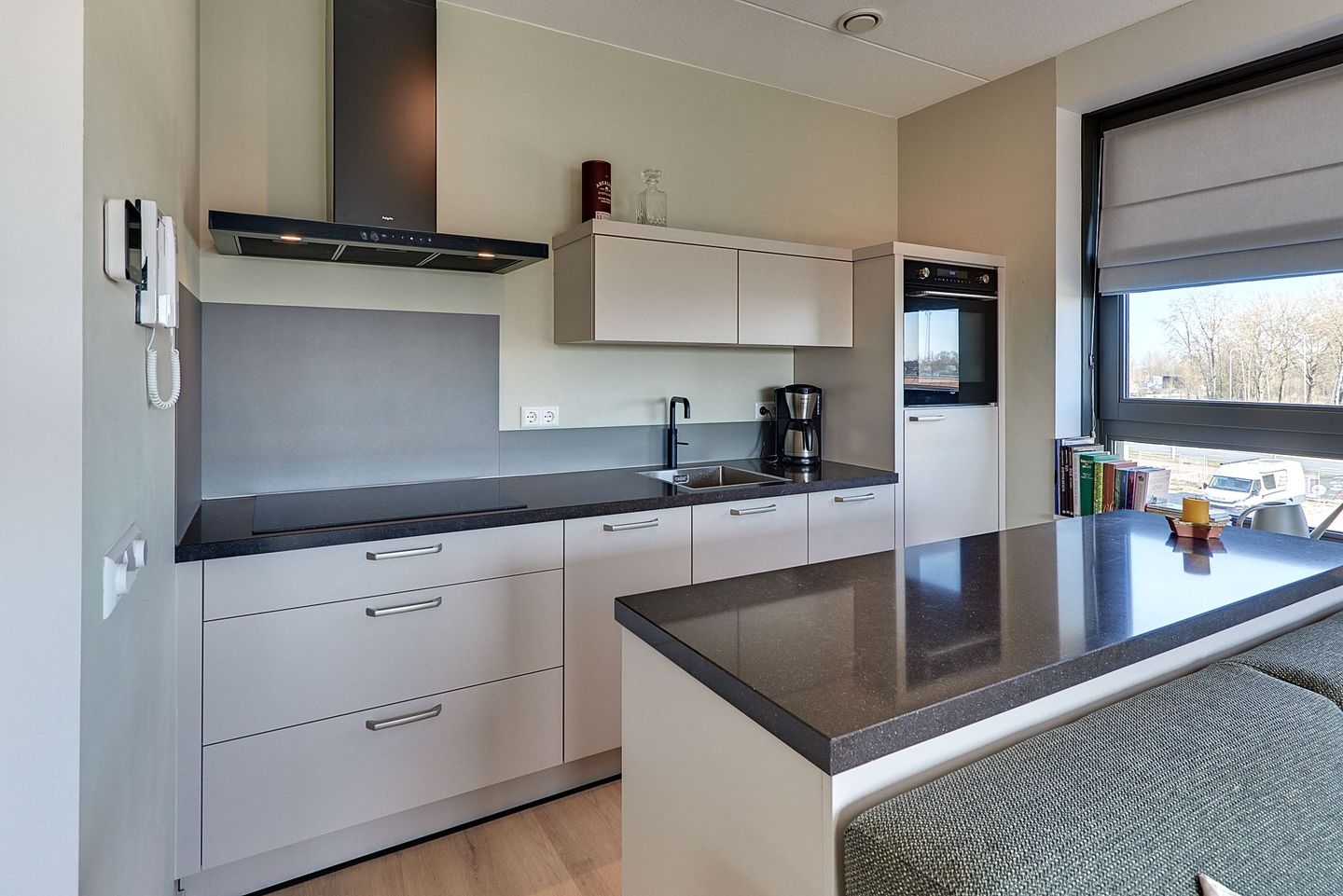 Photo 4 of Bart Koekstraat 17