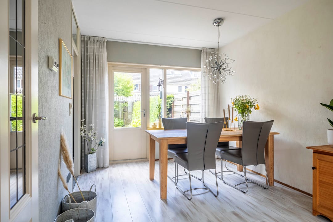 Foto 8 van Roosje Vosstraat 27