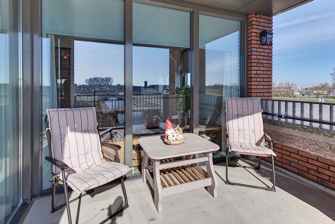 Photo 22 of Bart Koekstraat 17