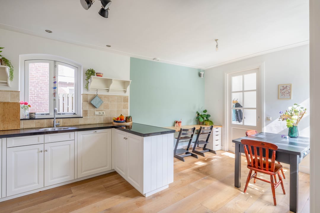 Photo 11 of Toon Bolsiusstraat 19