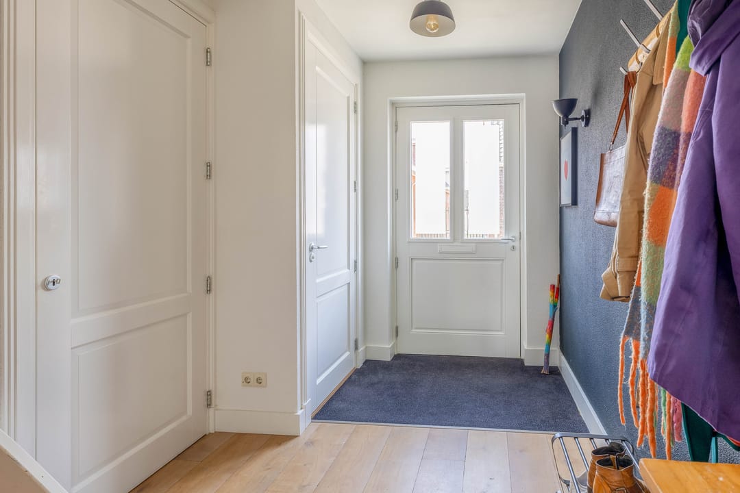 Photo 16 of Toon Bolsiusstraat 19