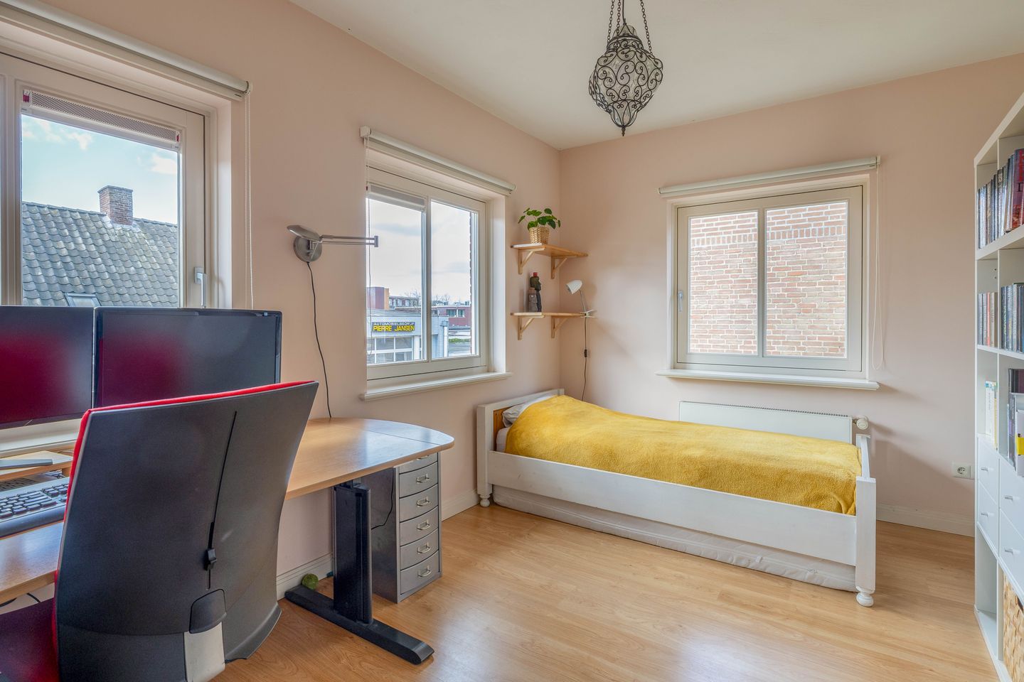 Photo 25 of Toon Bolsiusstraat 19