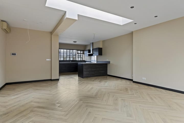 Foto 8 van Mirachstraat 31