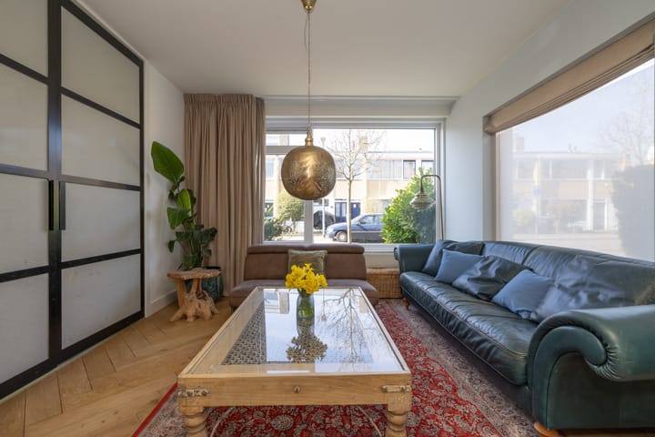 Foto 8 van Van Almondelaan 17