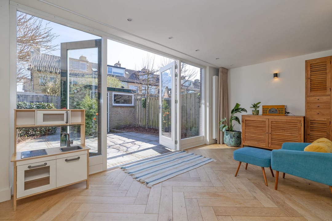 Foto 16 van Van Almondelaan 17