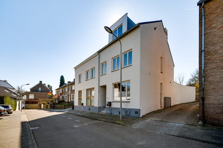 Foto 2 van Burgemeester Ceulenstraat 102