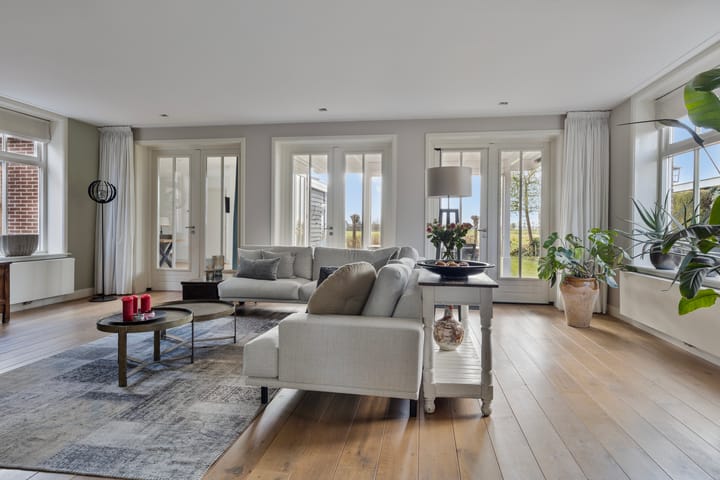 Photo 2 of Looydijk 9