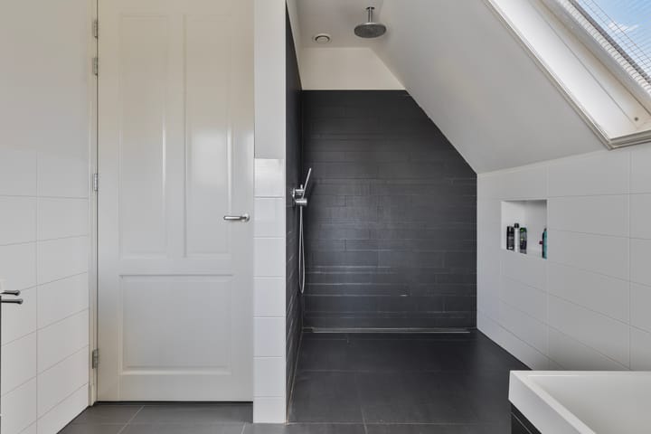 Foto 31 van Looydijk 9