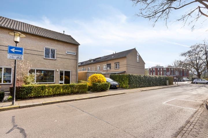 Foto 25 van van Kinsbergenstraat 9