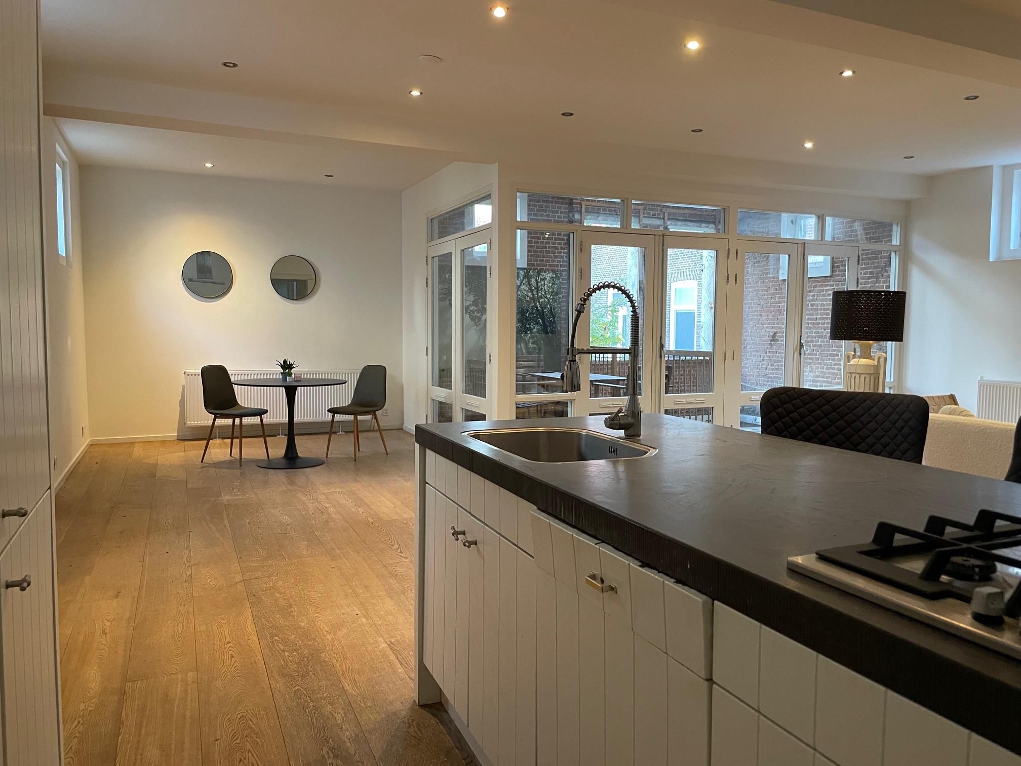 Photo 6 of Da Costastraat 105