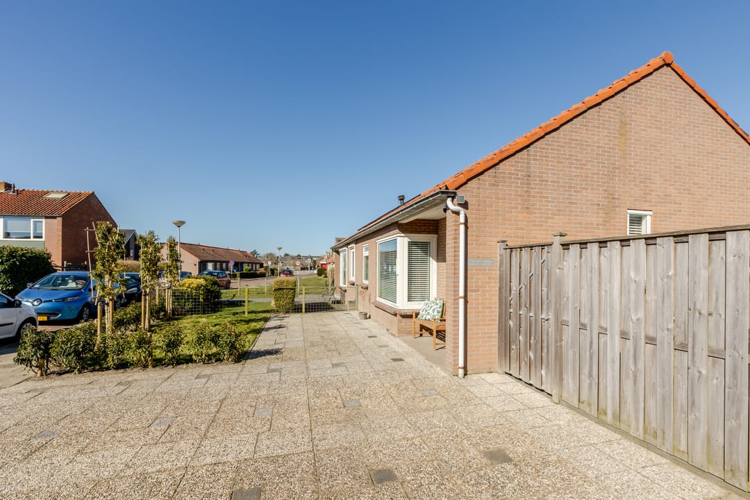 Foto 28 van W de Waalstraat 16