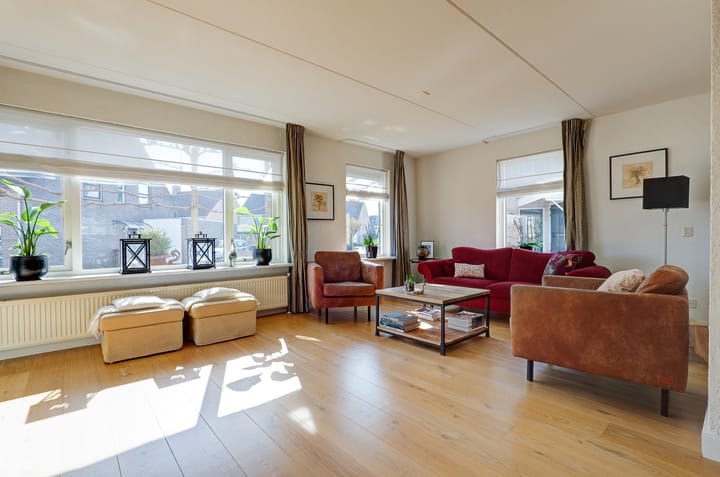 Foto 5 van Jadestoep 9