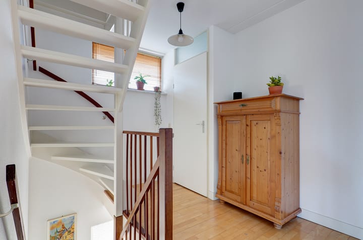 Foto 20 van Jadestoep 9