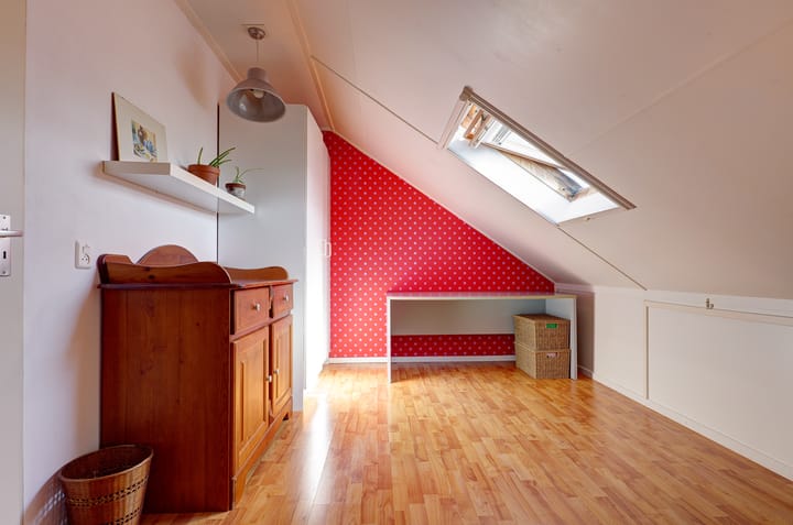 Foto 30 van Jadestoep 9