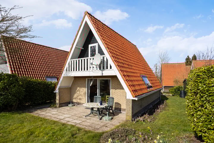 Photo 18 of It String 7-0002