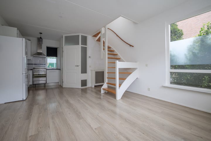 Foto 10 van Singelstraat 21-D