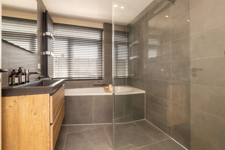 Foto 4 van Pijnacker Hordijklaan 40