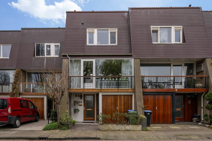 Foto 2 van Surinamesingel 93