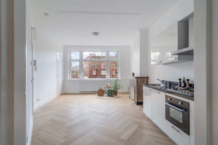 Foto 9 van Van Hoytemastraat 35