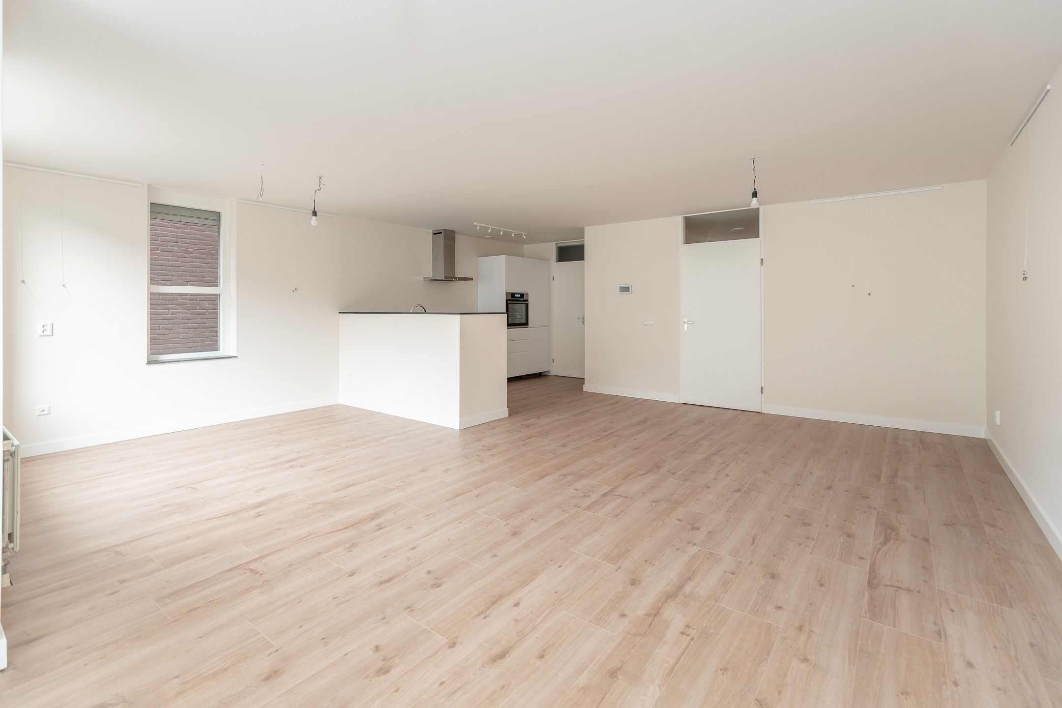 Photo 3 of Naarderstraat 38-B