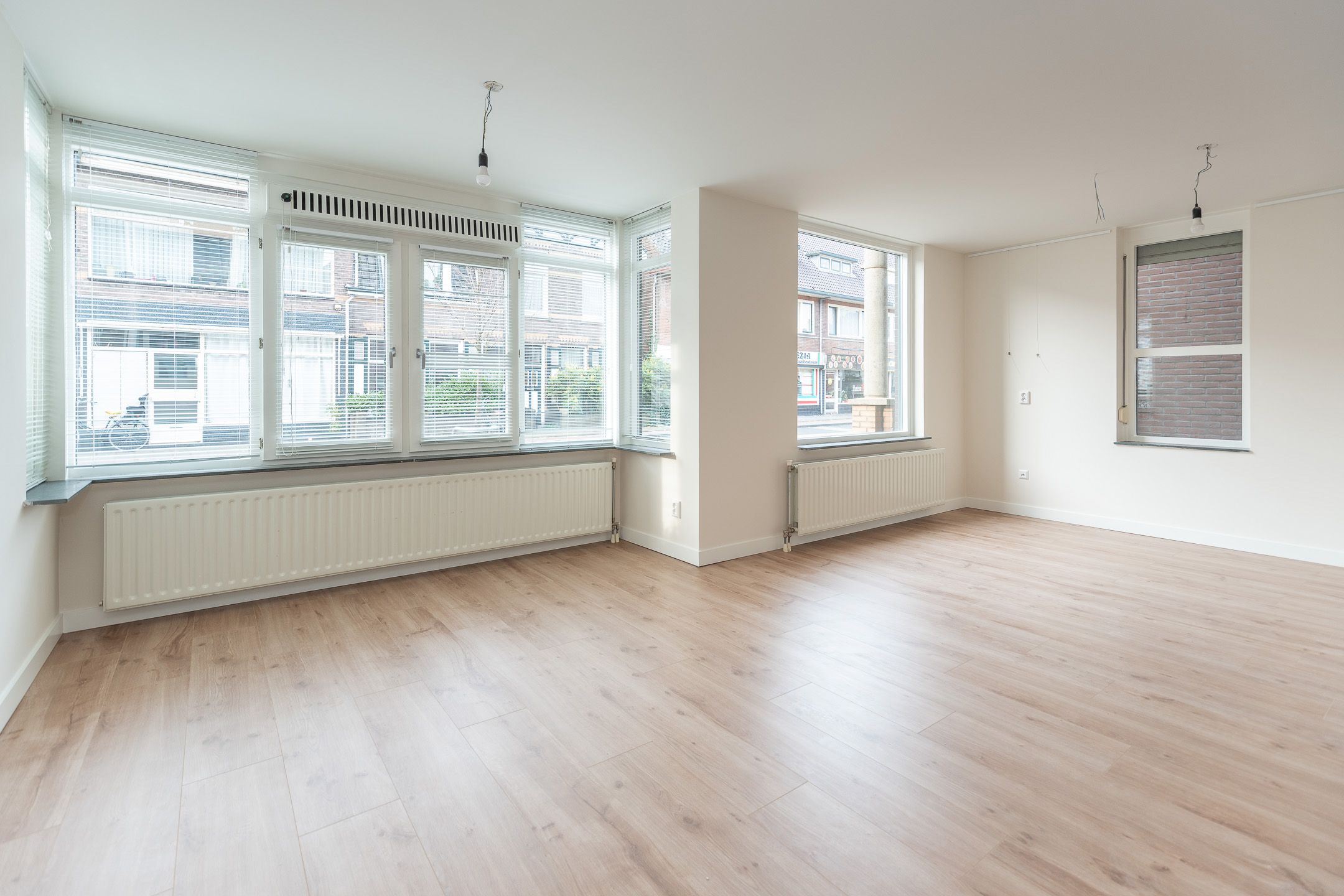Photo 6 of Naarderstraat 38-B