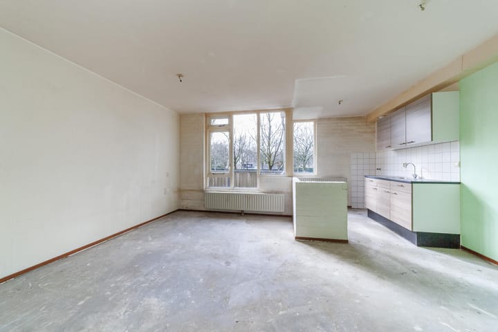 Photo 6 of Klarissenstraat 66