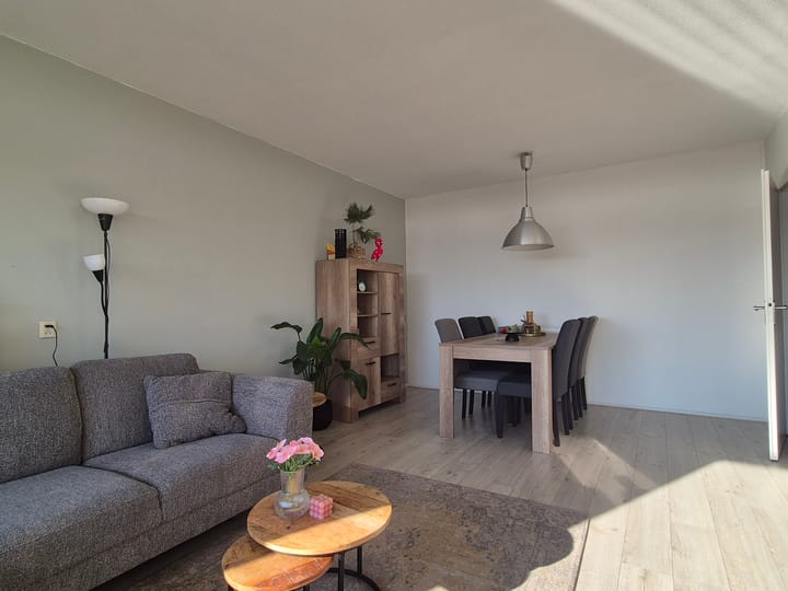 Foto 2 van Lelystraat 2-H109