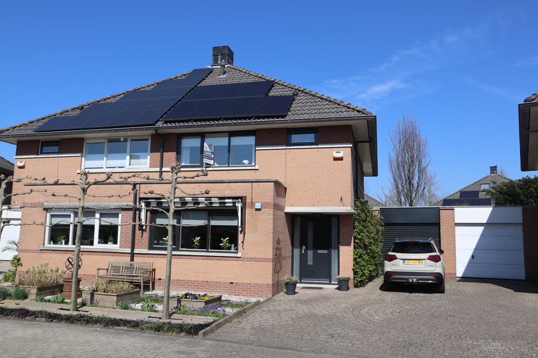 Foto 1 van Zuster Reichertstraat 10